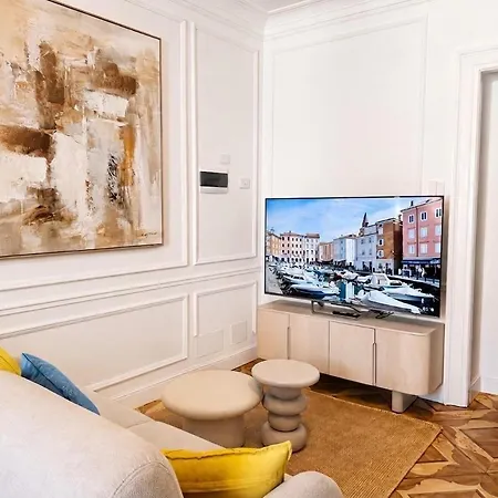 Sole Apartment-central Luxury&private Garage *