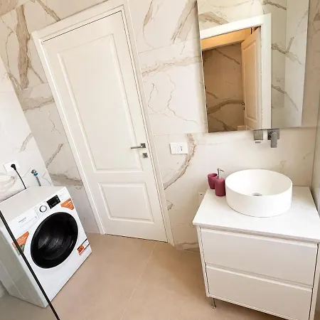 Sole Apartment-central Luxury&private Garage * Trieste